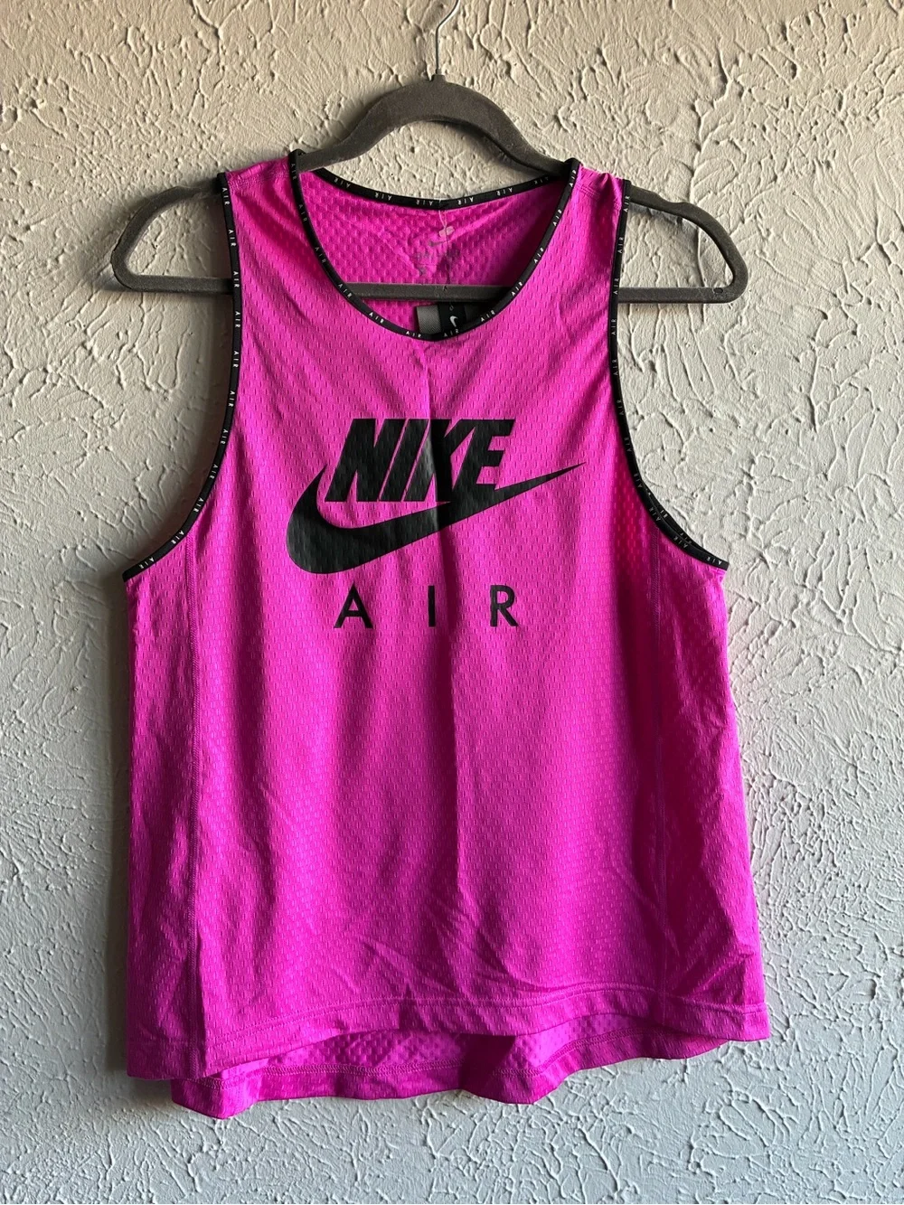 Nike Air Dri-FIT Running Tank Top Womens Medium Pink
Sleeveless NWT. - Picture 2 of 10